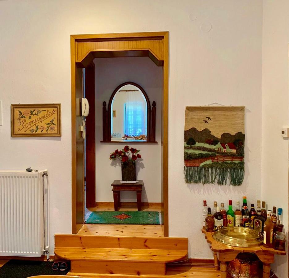 Nimfaíon Πέτρινο Παραδοσιακό Σπίτι "Χιονάτη"ヴィラ エクステリア 写真